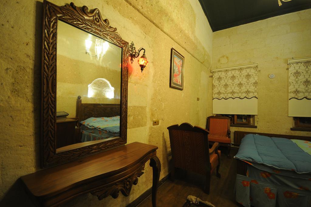 Kardesler Cave Hotel Ürgüp Rum bild