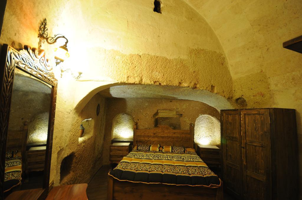 Kardesler Cave Hotel Ürgüp Rum bild